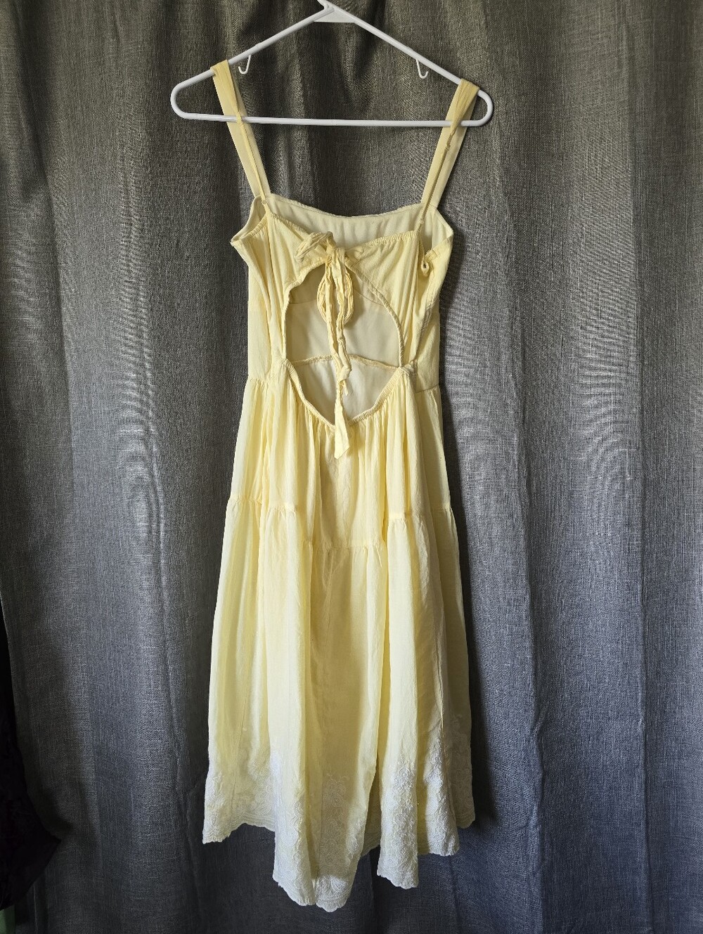 Trixxi Butter Yellow Cottagecore Tie Back Embroidered Midi Dress Size M - Picture 4 of 6